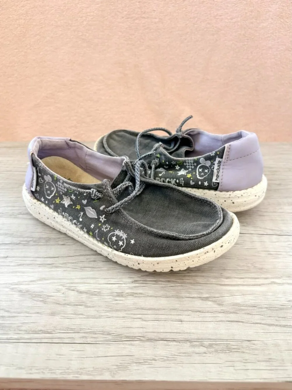 Hey Dude Wendy Youth Doodle Black Canvas Slip On Laces Sneaker Big Kid K11 $50